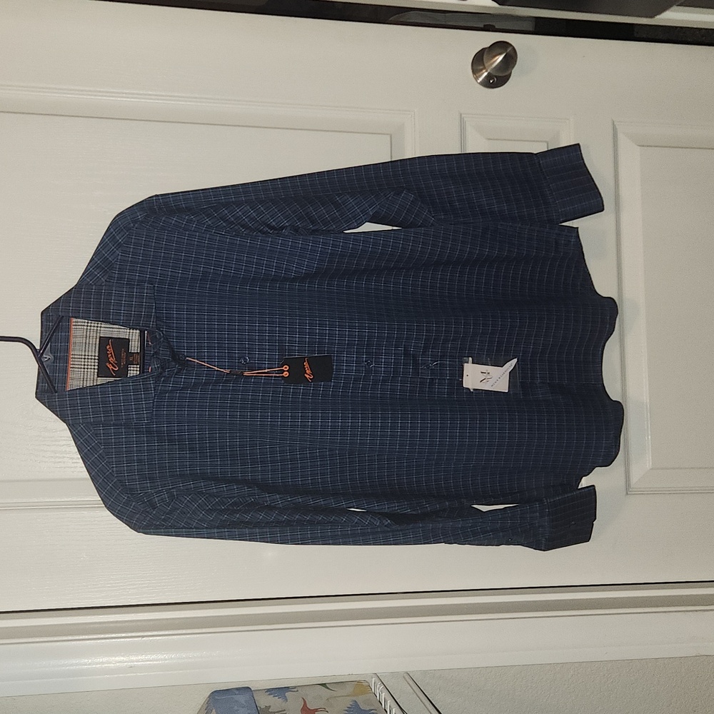 Mens Brand new button up dress shirt